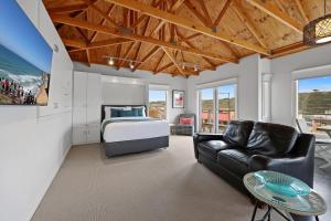 Great Ocean Road - Port Campbell Waves Luxury Suites Hotel room