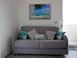Kennedy house with parking, balcony and 200 m from the sea