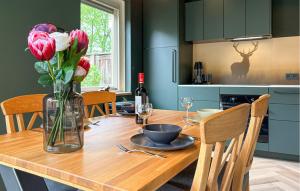 Cozy Home In Putten With Wifi