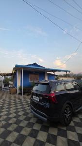 Neelayam Farm