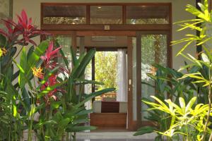 Uma Sari Guest House with Ricefield View in Ubud