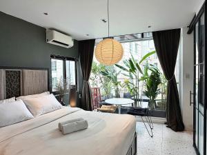Jazz Living - Tropical Apartment 5 minutes walk from landmark 81