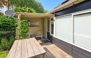 Nice Home In Stavenisse With Wifi