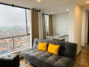 Apartamento cerca al aeropuerto con excelente vista