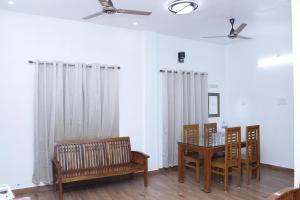 Chippy Resorts Courtallam