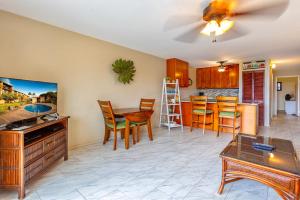 Maui Vista #2-210 Remodeled, Near Pool, Pickleball Courts, Close to Beach