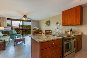 Maui Vista #2-210 Remodeled, Near Pool, Pickleball Courts, Close to Beach