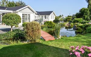 3 Bedroom Lovely Home In Kirke Hyllinge