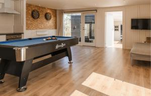 Awesome Home In Ebeltoft With Wifi