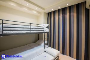 Rhodes Central Suite