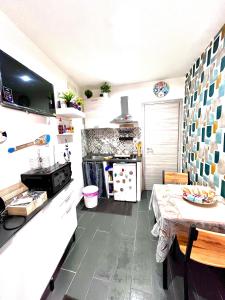 Home La Marina 2