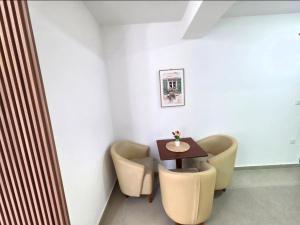 Max Apartment