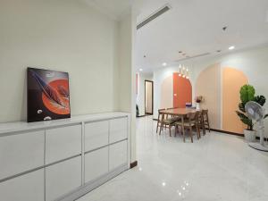 The Landmark Condotel Suites