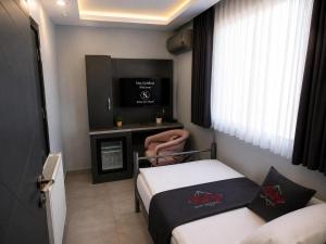 Ruby Hotel