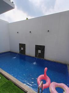 the Ratu Villas Kota Batu
