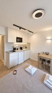 Mare Vista Pure - Brand New 2026, Sea View Balcony
