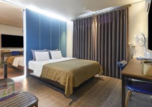Chuncheon Urbane Hotel