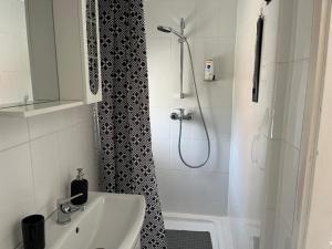 Tomi Apartman