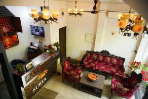 Hotel Surya Residency - Near Nizamuddin Railway Station