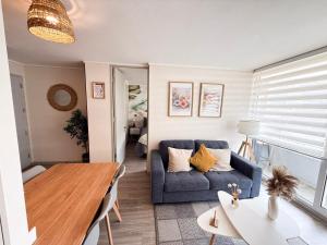 exclusive apartment with AC and parking
