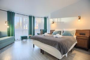 Emerald Apart - Uzdrowiska
