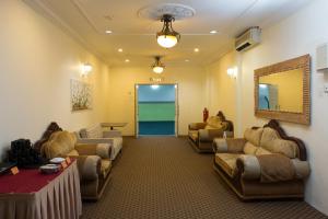 Akar Beach Resort
