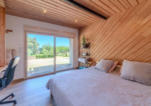 Secret Chalet- Séjour paisible avec vue sur le lac