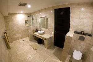 Yuzuriha 2 BR Beach Villa