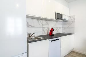Salatan Apartments, Plaza Paris