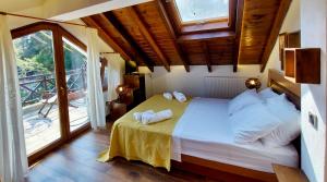 Villa Serenity, 6BD Family Villa, Beach Access