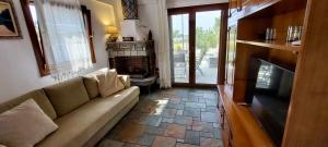 Villa Serenity, 6BD Family Villa, Beach Access