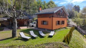 Chalet & SPA Privata - Baita al Frassino, Ospitar
