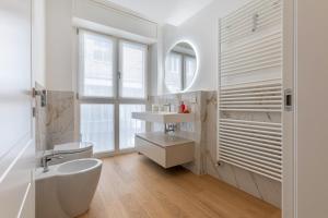 GuestHost - Design Flat in the Heart of Ferrara