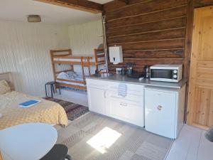 Karikakra Holiday