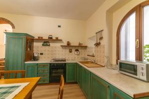 Spacious home near Orta, 8min