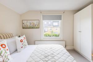 Cool Interior Designed 3BR House Fulham