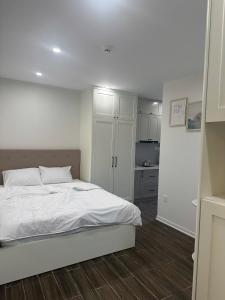 Hoang Hoa Tham apartment