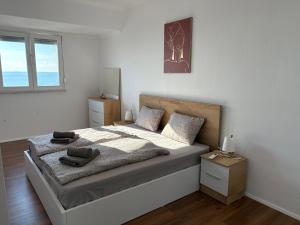 Apartment 1312 SeaView