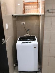 Affordable Modern Seaview 1BR next to OKADA, Airport and MOA
