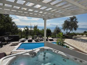 Ferienwohnung mit Pool und Jacuzzi Istrien