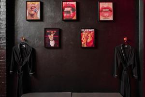 Loveroom Ô Diable Des Plaisirs
