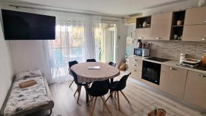 Apartment Budin 2, Spacious, 3 Bedroom, Rijeka Center