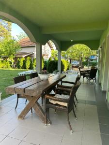 Vila Plaza-1