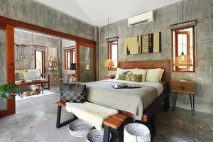 Boutique Jungle Villa - Baan ChaOm