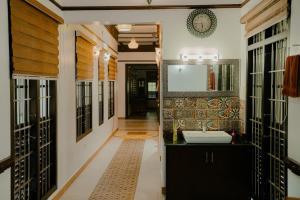 Poomuttathillam