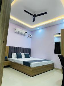 Shree Aaditri Inn