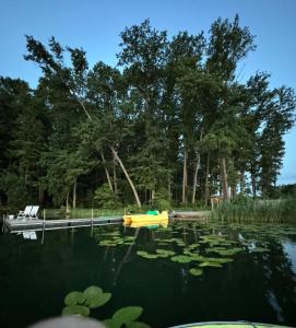 Raj nad jeziorem With Sauna Jacuzzi