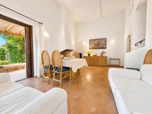 Alba Ruja Residence 2 with Pool Close toAmenities