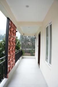Aarthi Home