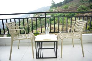 Aarthi Home